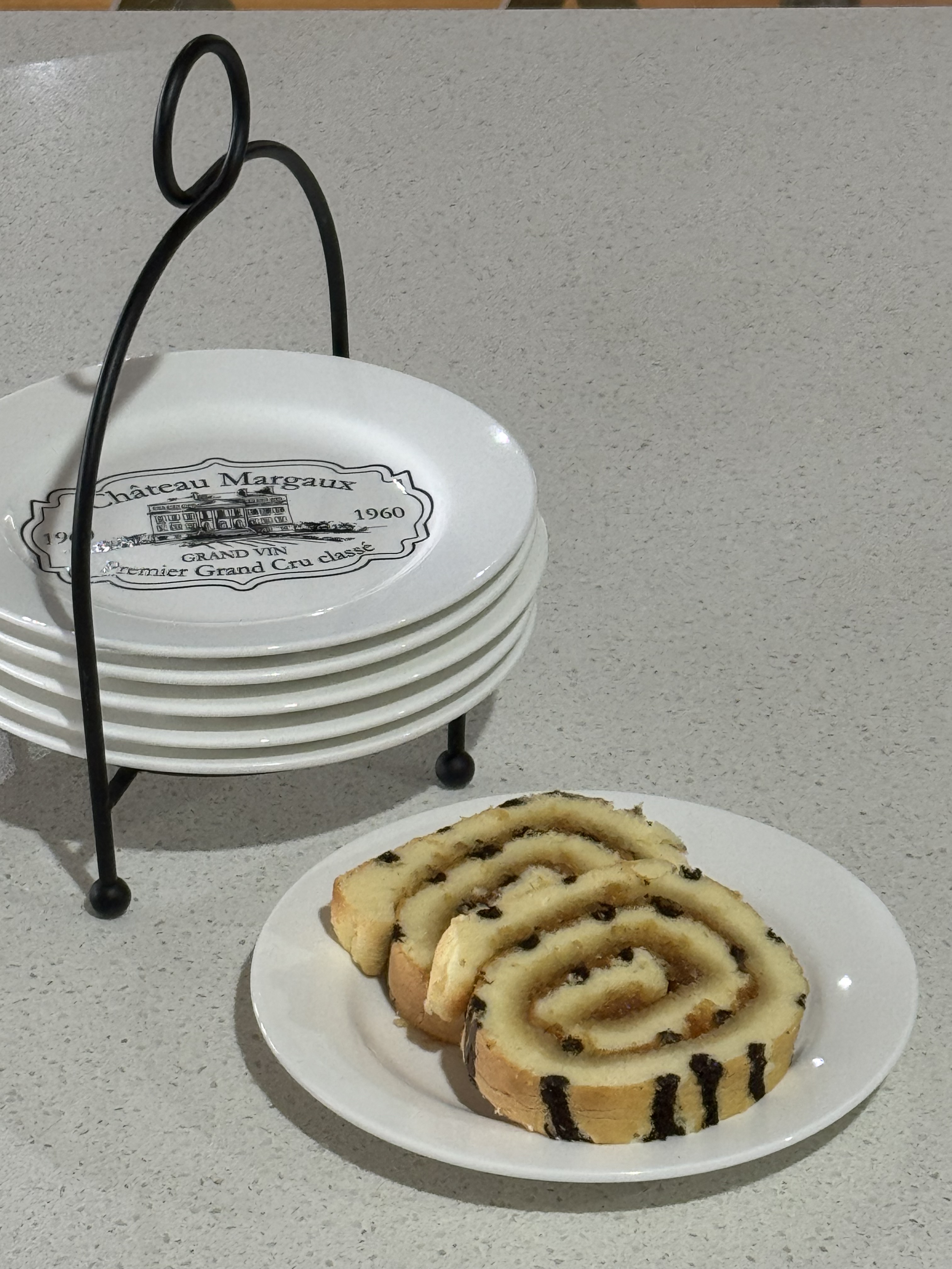 Swiss Roll Delight